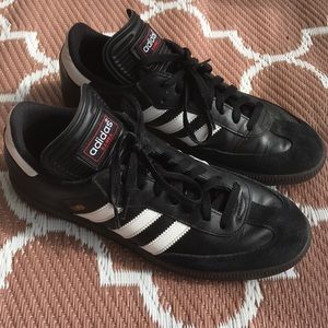 Men’s Adidas Samba Size 10